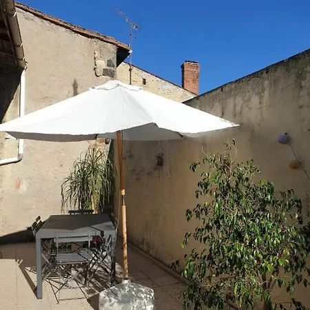 Maison De Bourg Au Calme Holiday home *